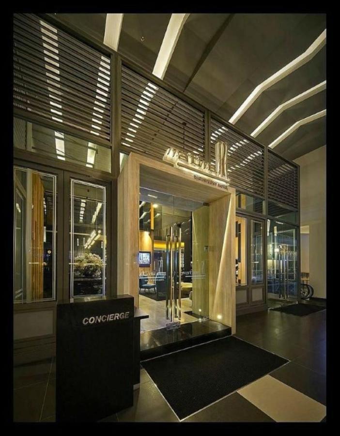 Maritime Luxury Suites George Town Exterior photo